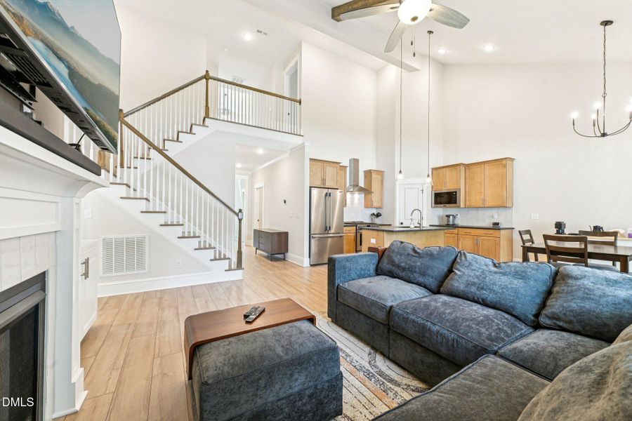 12-web-or-mls-Arbor Dr-S1404-012