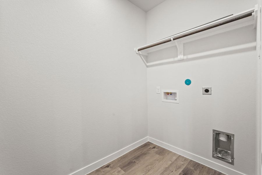 Spacious, unfurnished interior of a new home in Magnolia Springs, Montgomery (Image 16).