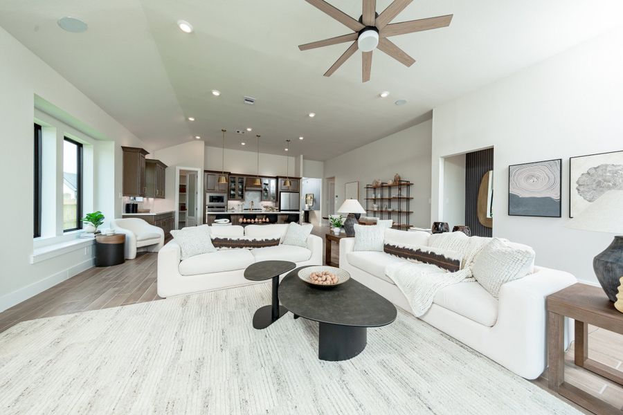 Representative furnished interior of a home built from the Crockett by Beazer Homes in Ellwood, Iowa Colony (Image 5).