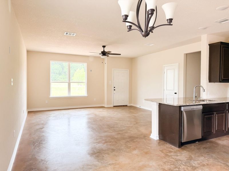 Spacious, unfurnished interior of a new home in , Jewett (Image 17).