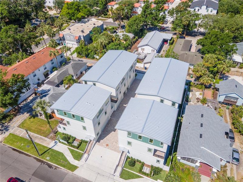 Image 33 of a home in . Image 33 of a home in .