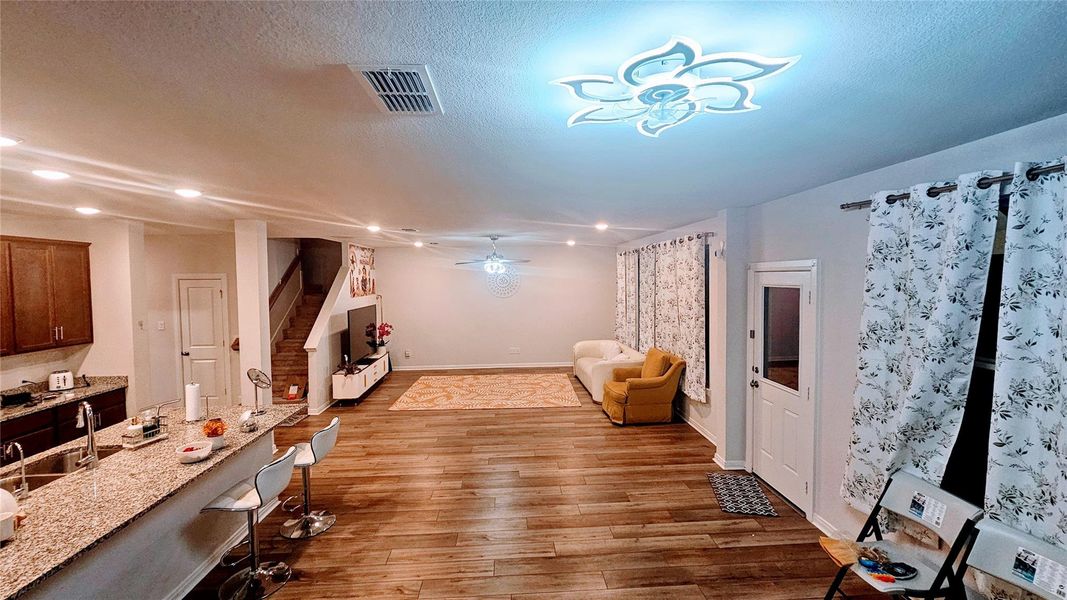 Image 14 of a home in Towne Lake 50'. Image 14 of a home in Towne Lake 50'.