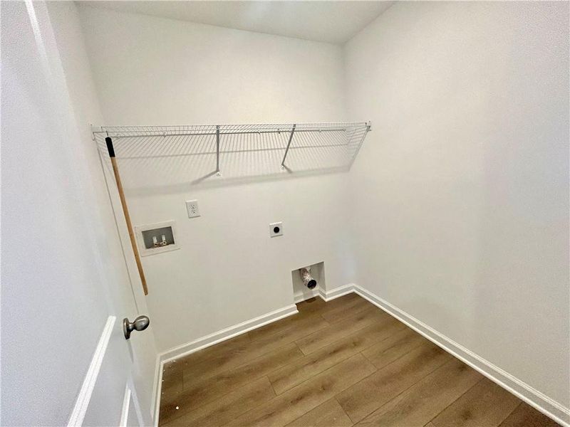 Spacious, unfurnished interior of a new home in , Locust Grove (Image 24).