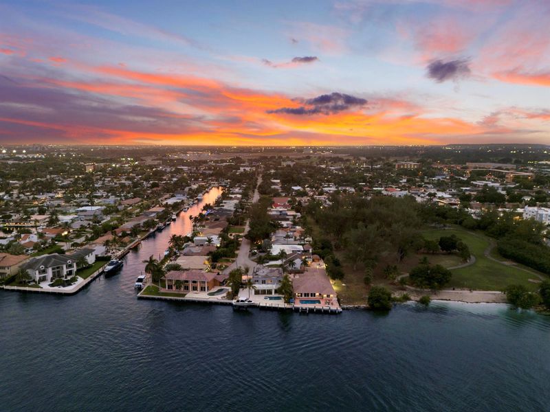 Furnished interior view inside a new home in , Pompano Beach (Image 17).