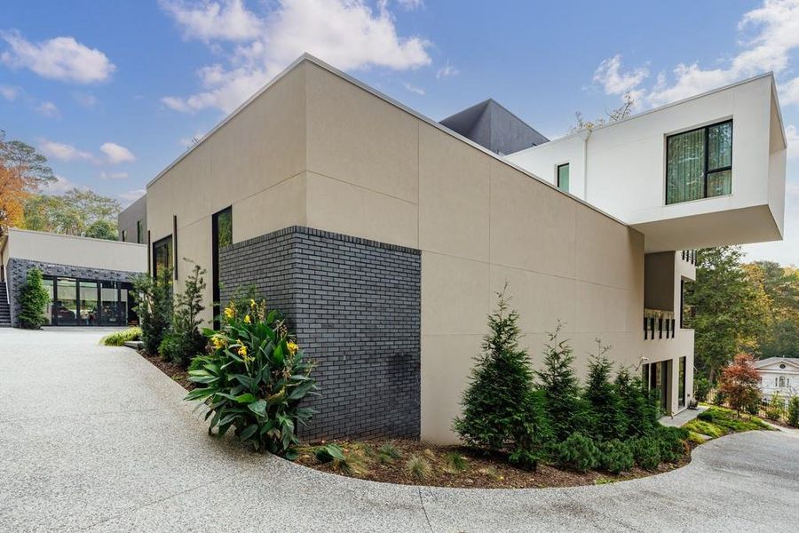 Front exterior of a new home in , Atlanta, GA, highlighting curb appeal (Image 28). Front exterior of a new home in , Atlanta, GA, highlighting curb appeal (Image 28).