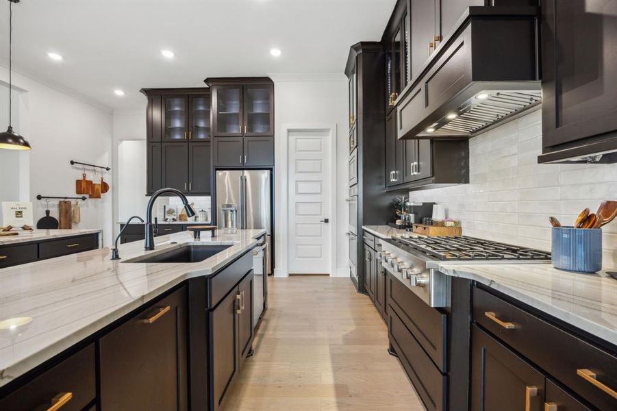 Furnished interior view inside a new home in Canyon Falls 90s, Northlake (Image 7).