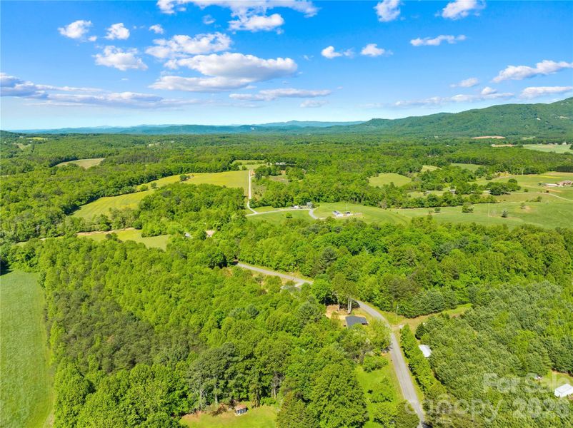 Natural landscape and outdoor views near  in Thurmond (Image 28).