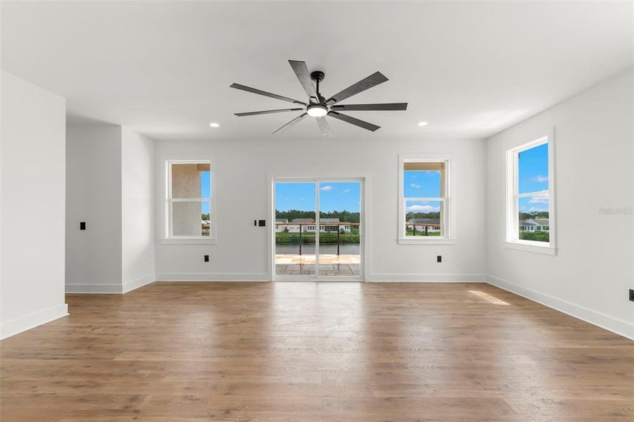 Spacious, unfurnished interior of a new home in , Safety Harbor (Image 44).