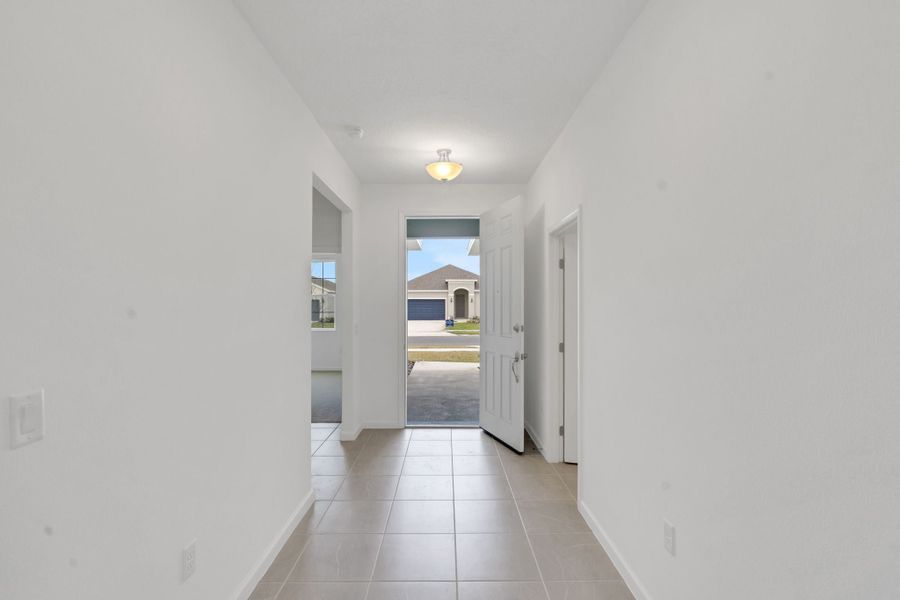 4br New Home in Winter Haven, FL.  - Slide 32