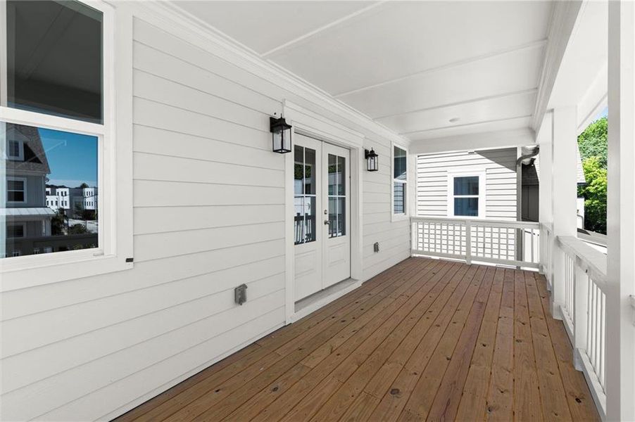 Exterior details and patio area of a home in West Town, Atlanta (Image 31).