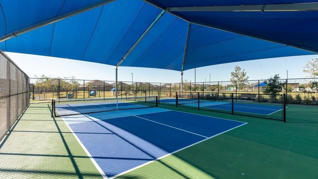 Community amenities in Cypress Green, Hockley (Image 26).