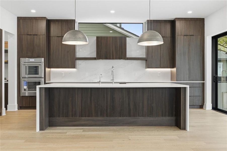Furnished interior view inside a new home in , Tampa (Image 5).