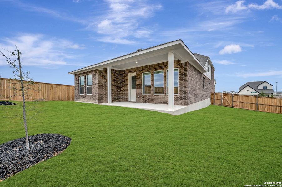 Exterior details and patio area of a home in , New Braunfels (Image 19).