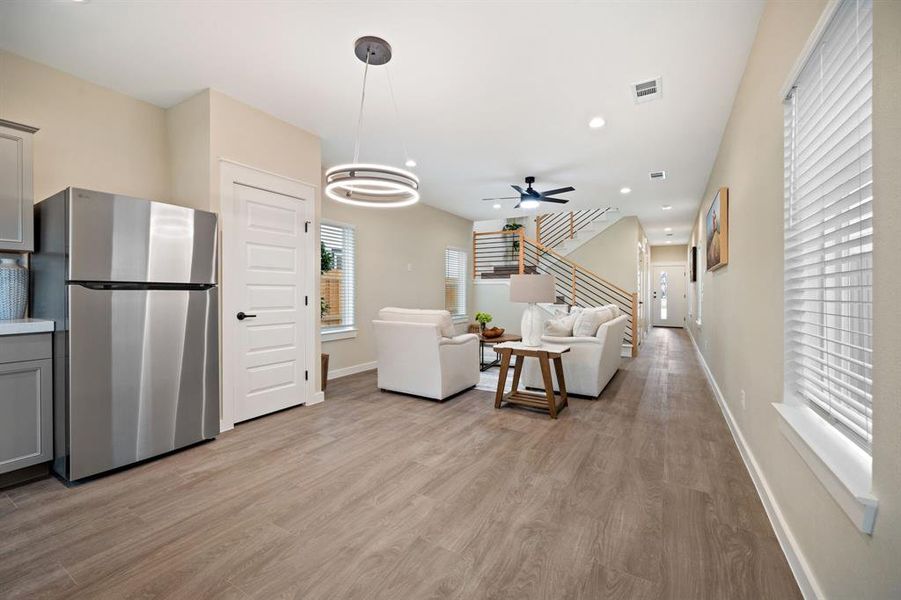 Furnished interior view inside a new home in , Dallas (Image 9).