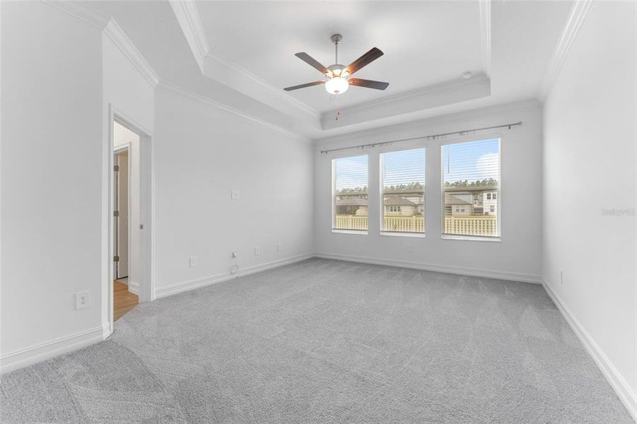 Spacious, unfurnished interior of a new home in , Lutz (Image 22).