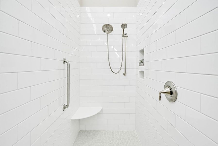 Pierre's Bay, Master Bathroom Pierre's Bay, Master Bathroom