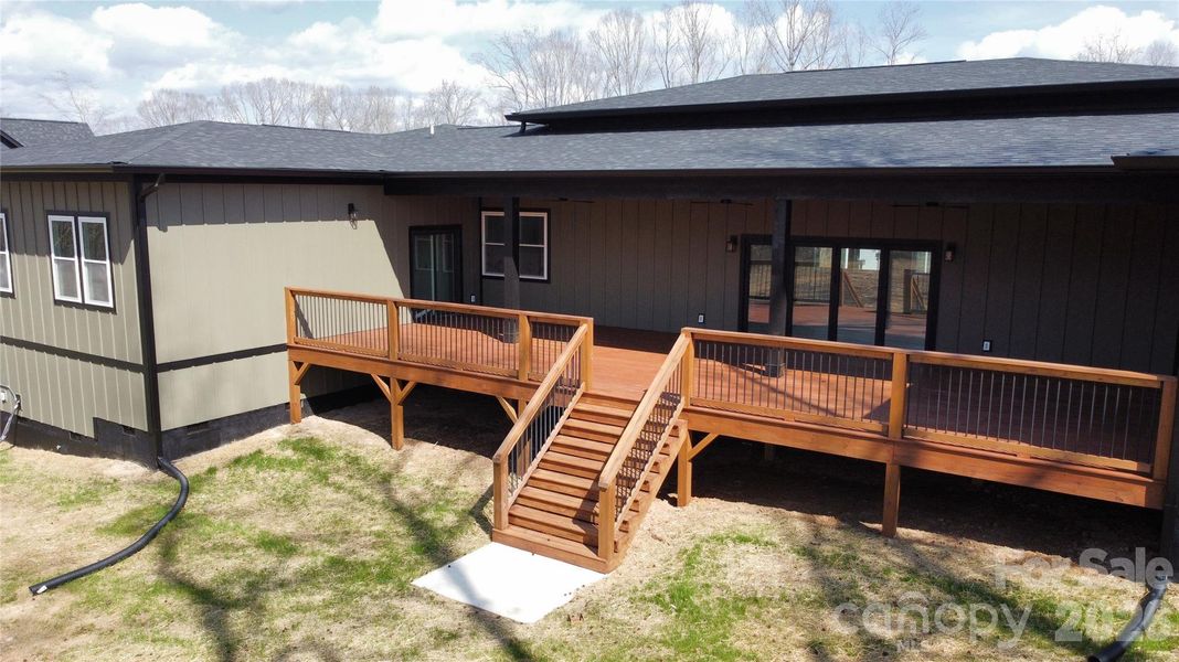 Exterior details and patio area of a home in , Bessemer City (Image 21).