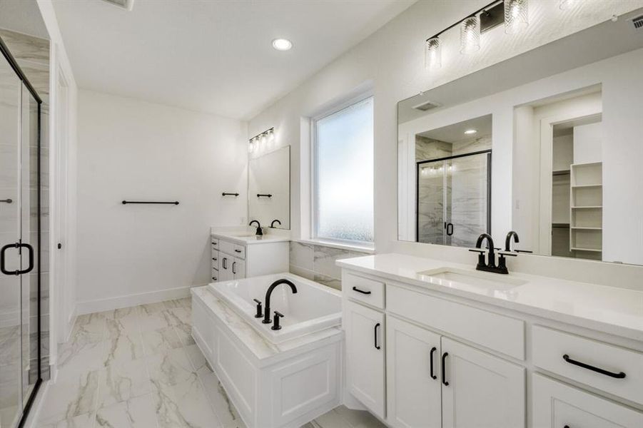 Furnished interior view inside a new home in Ten Mile Creek, Celina (Image 6).