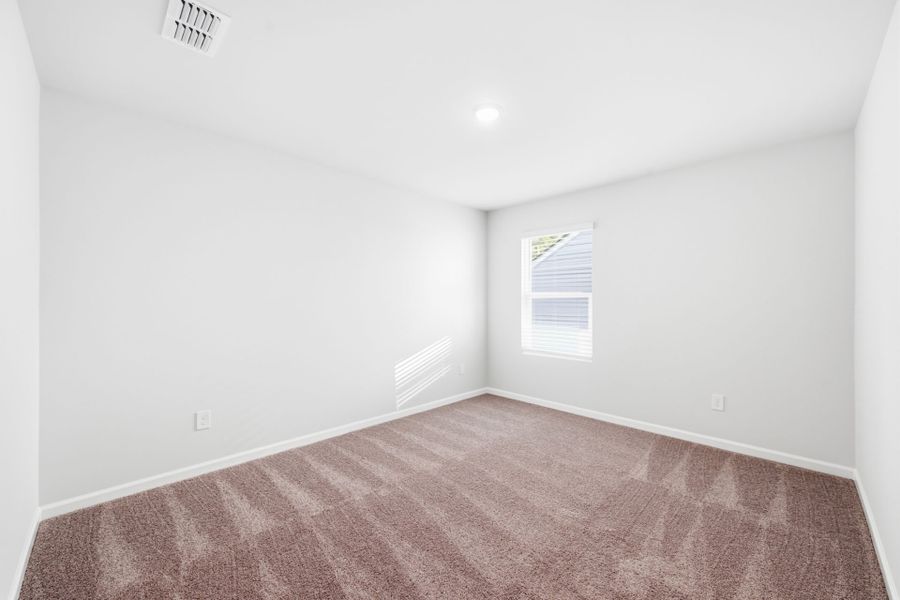 Spacious, unfurnished interior of a new home in Grand Arbor, Blythewood (Image 25).