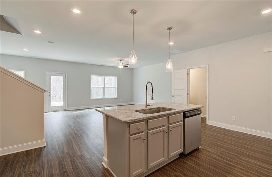 Furnished interior view inside a new home in Crofton Place Enclave, Snellville (Image 10).