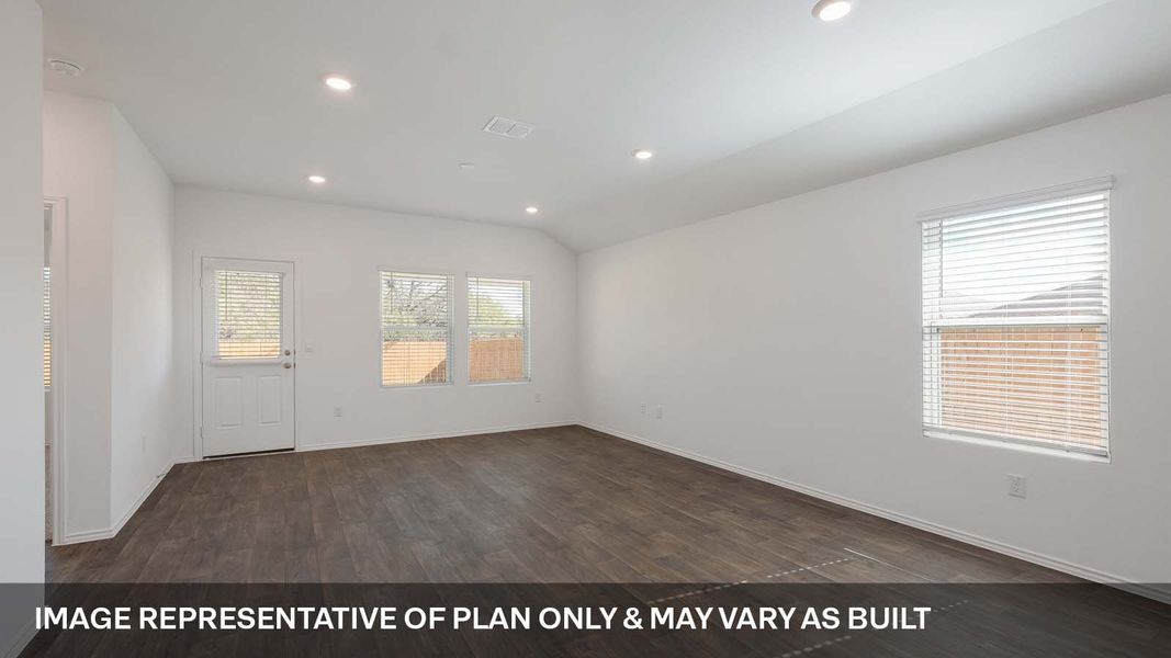 Spacious, unfurnished interior of a new home in Durango, Mustang Ridge (Image 9).