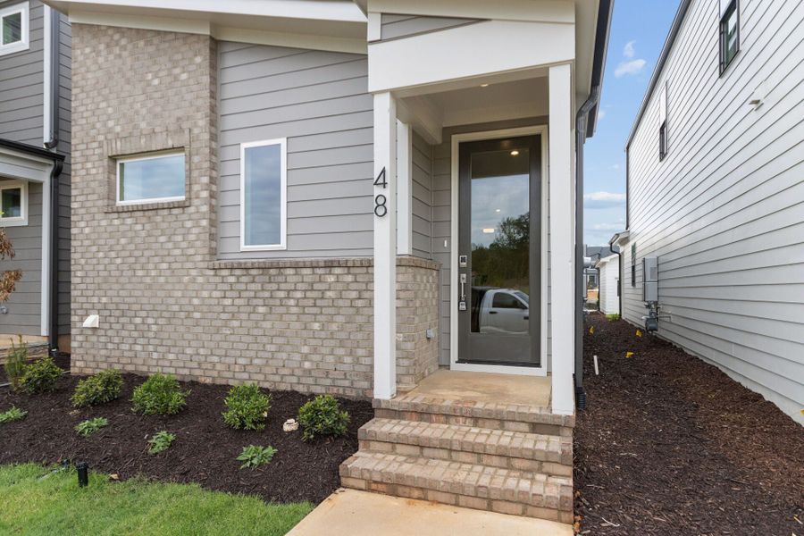 Representative exterior details of a home built from the Onyx B by Homes by Dickerson in Chatham Park, Pittsboro (Image 4).
