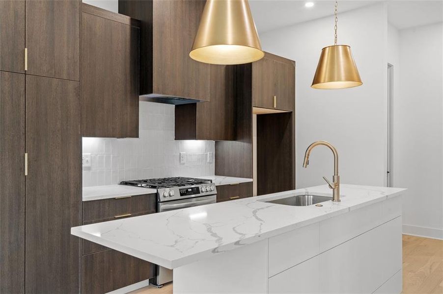 Image 37 of a home in .