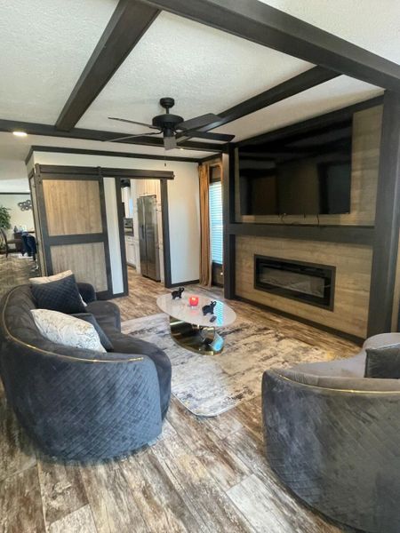 Image 18 of a home in .