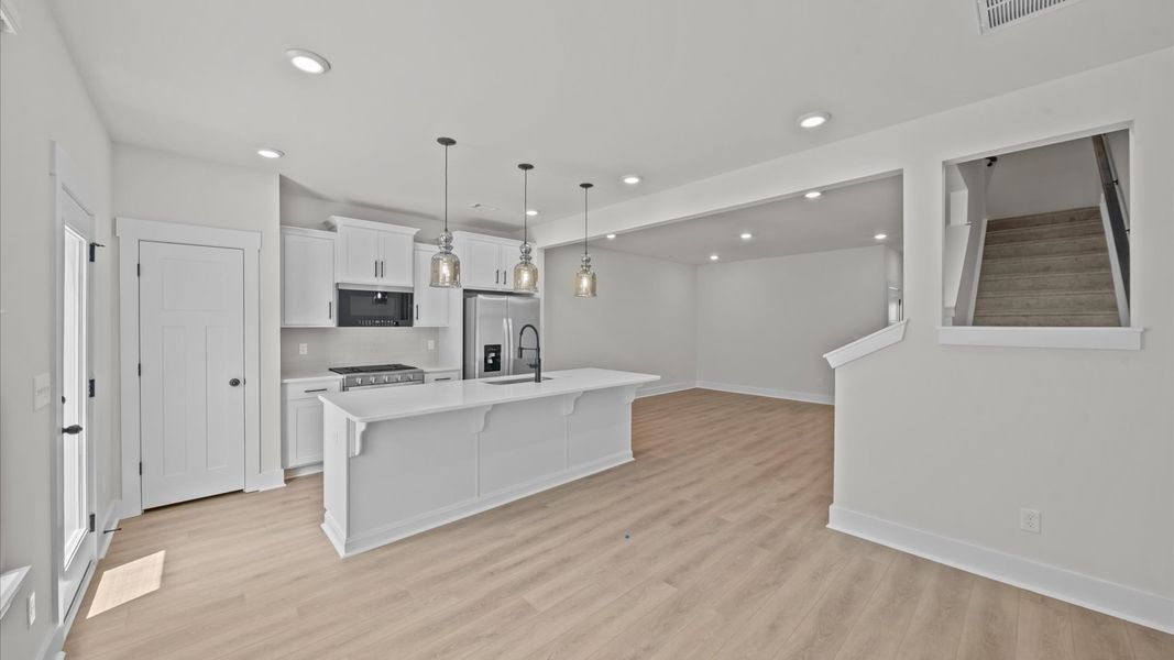 Furnished interior view inside a new home in Ransdell Pointe, Spartanburg (Image 10).