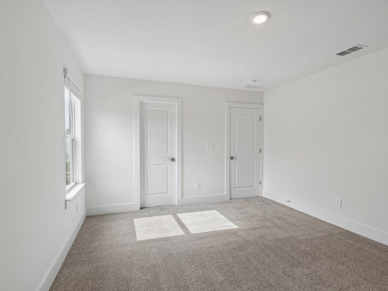 Spacious, unfurnished interior of a new home in Station Hill - Estate Series, Franklin (Image 16).