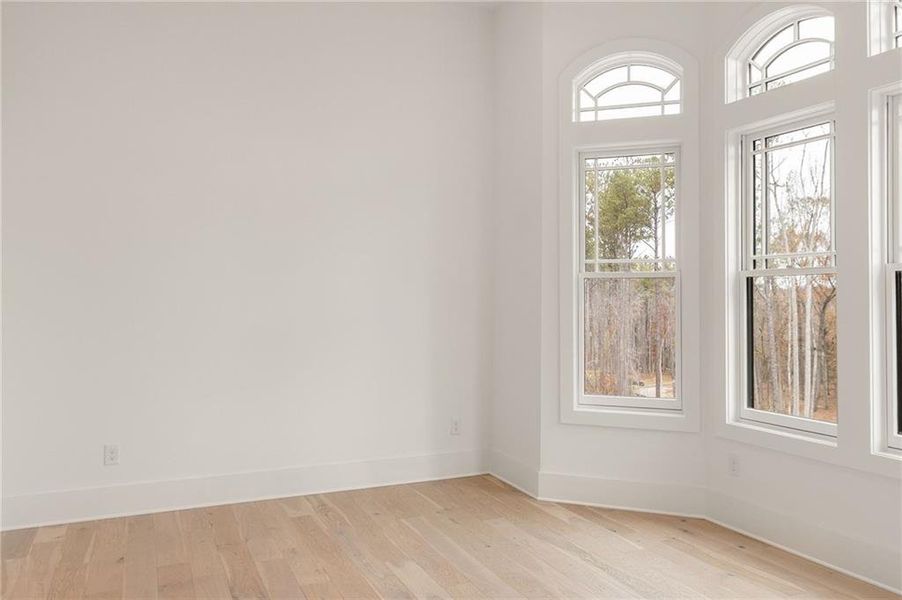 Spacious, unfurnished interior of a new home in , Chattahoochee Hills (Image 19).