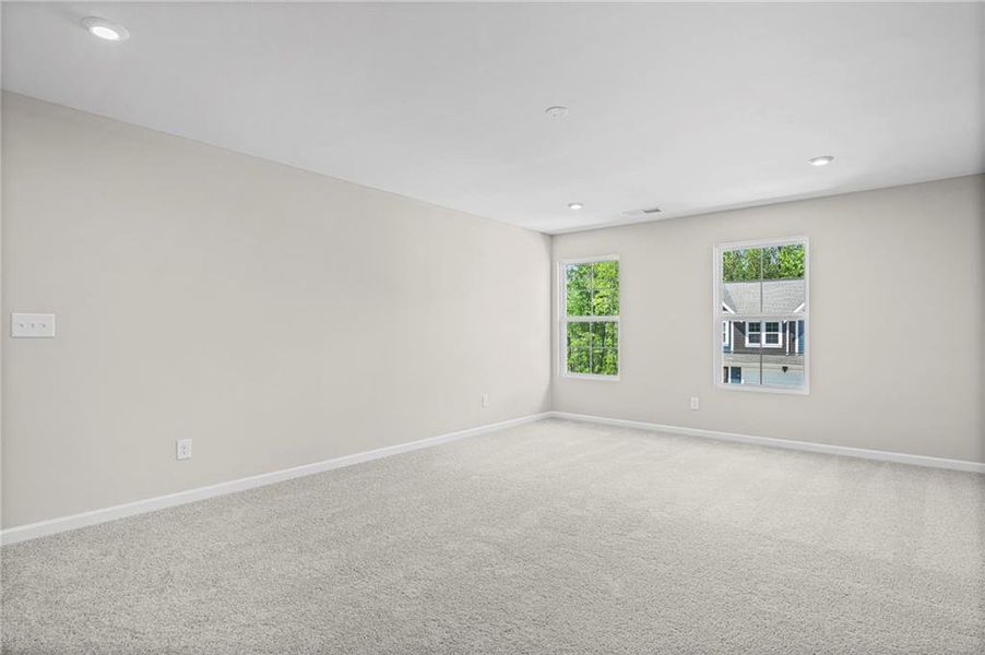 Spacious, unfurnished interior of a new home in Sage Woods, Dallas (Image 26).