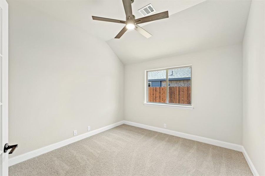 Spacious, unfurnished interior of a new home in The Oaks, Red Oak (Image 32).