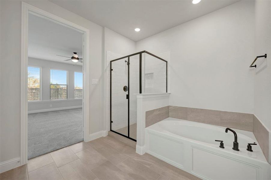 Furnished interior view inside a new home in Aster Park, McKinney (Image 8).