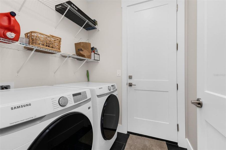 Close-up of interior finishes inside a home in , Port Charlotte (Image 20). Close-up of interior finishes inside a home in , Port Charlotte (Image 20).