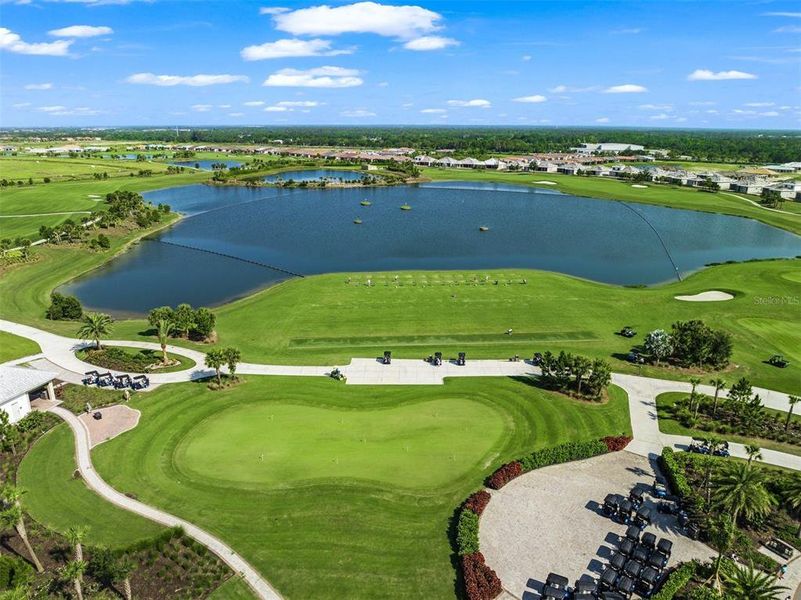Natural landscape and outdoor views near Esplanade at Azario Lakewood Ranch in Lakewood Ranch (Image 85).
