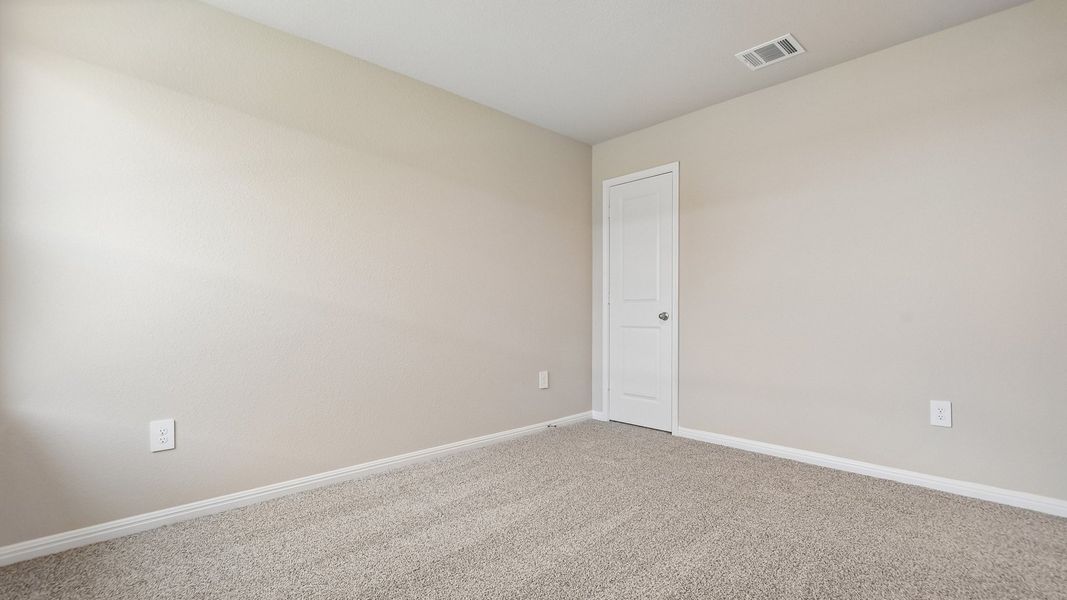 Spacious, unfurnished interior of a new home in Carillon, Manor (Image 35).