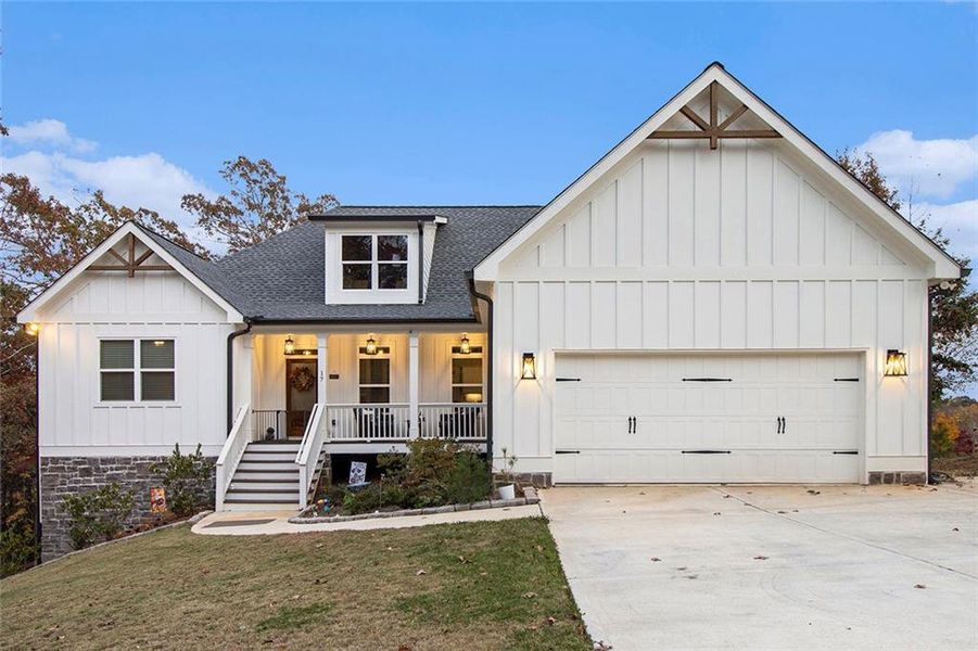 Front exterior of a new home in Griffin Manor, Cartersville, GA, highlighting curb appeal (Image 2).