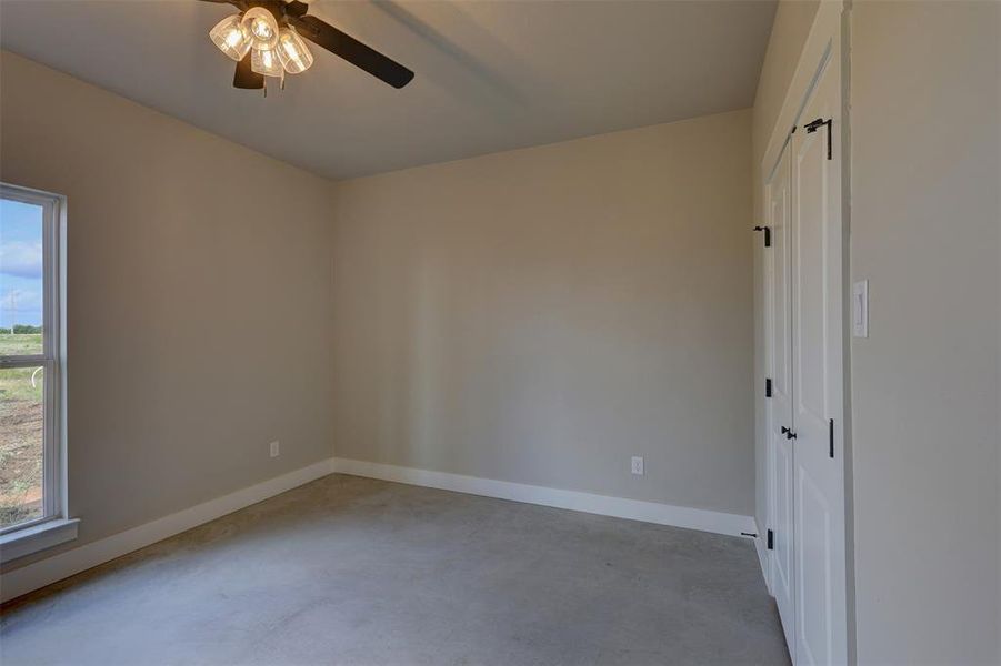 Spacious, unfurnished interior of a new home in , Whitney (Image 23).