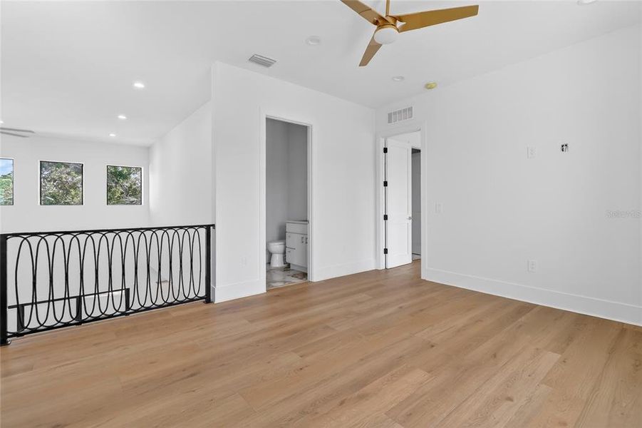 Spacious, unfurnished interior of a new home in , Tampa (Image 62). Spacious, unfurnished interior of a new home in , Tampa (Image 62).
