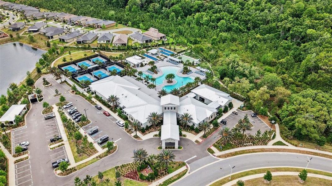 Community amenities in , Land O' Lakes (Image 27).