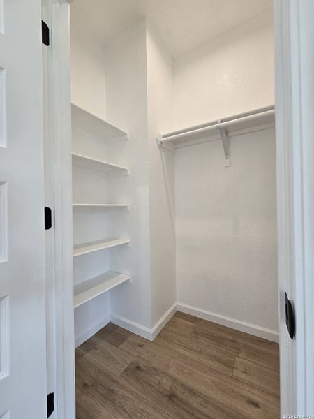 Spacious, unfurnished interior of a new home in , San Antonio (Image 48).