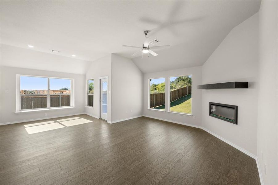 513 Waterford Park- Living Room-1 513 Waterford Park- Living Room-1