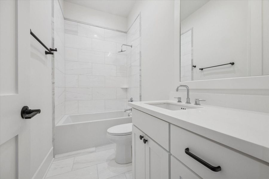 Image 50 of a home in .