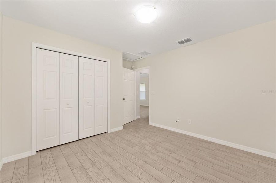 Spacious, unfurnished interior of a new home in , Ocala (Image 35).