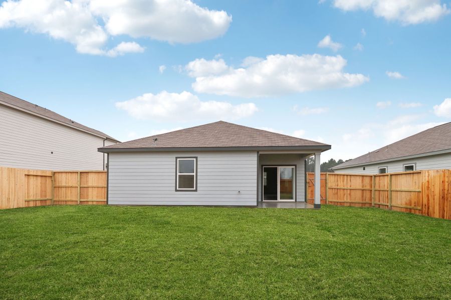 Representative exterior details of a home built from the Falcon by Starlight Homes in Williams Landing, Waller (Image 3). Representative exterior details of a home built from the Falcon by Starlight Homes in Williams Landing, Waller (Image 3).