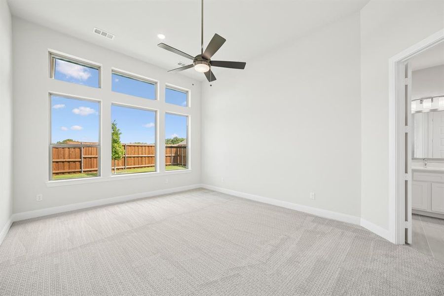 Spacious, unfurnished interior of a new home in Terraces – Classics, Rockwall (Image 28).