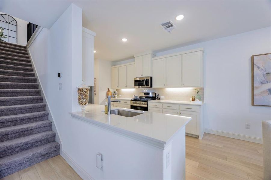 Furnished interior view inside a new home in Celina Hills, Celina (Image 12).