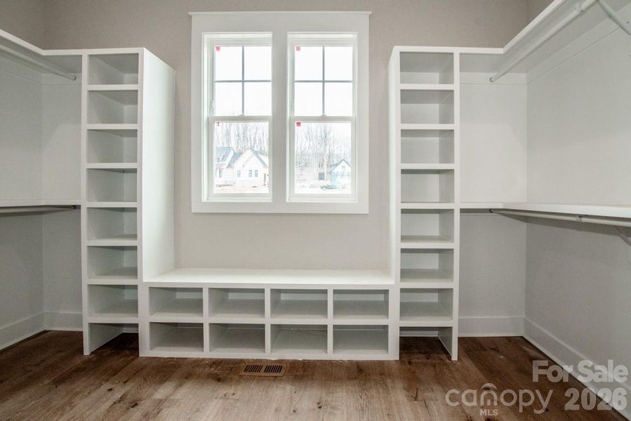 Image 45 of a home in .