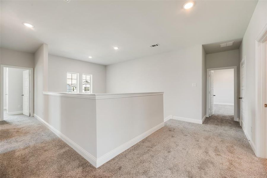 Spacious, unfurnished interior of a new home in Creekside of Crowley, Crowley (Image 17).